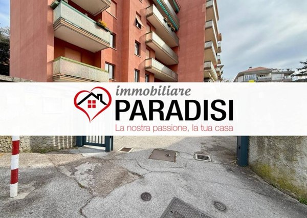 box auto in affitto a Trieste in zona Cologna