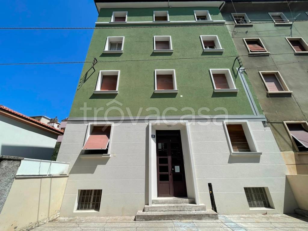 appartamento in affitto a Trieste in zona Cologna