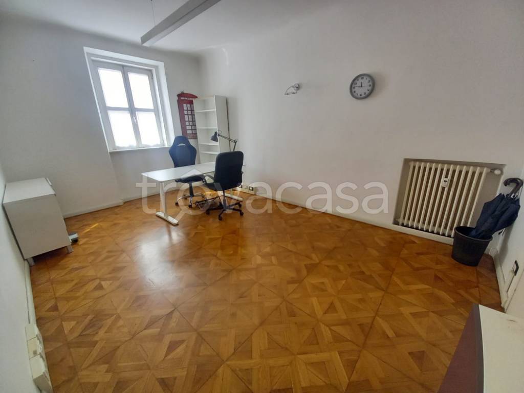 ufficio in affitto a Trieste in zona Borgo Teresiano