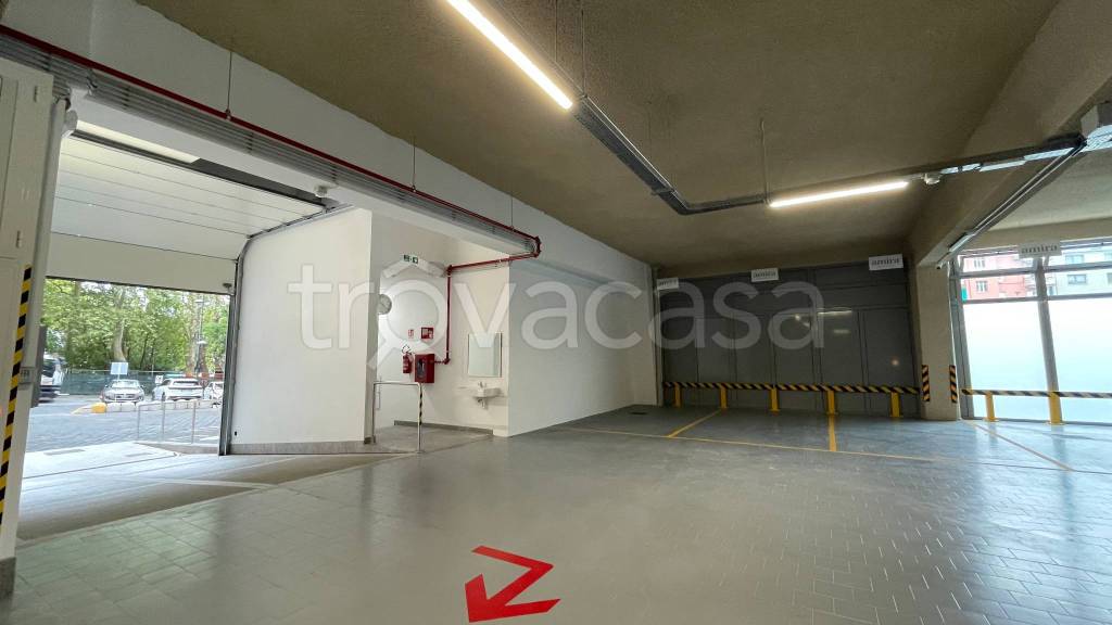 box auto in affitto a Trieste