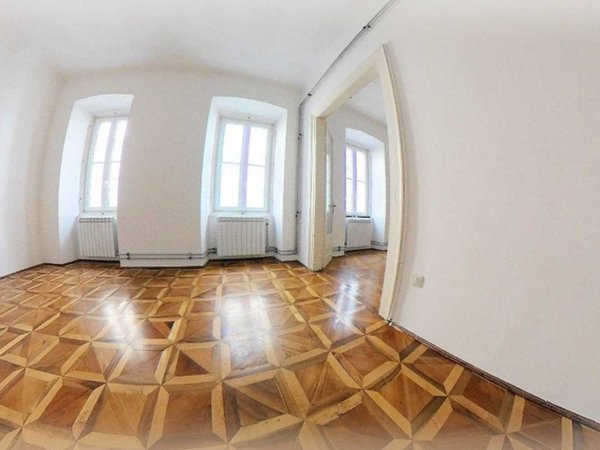 appartamento in affitto a Trieste in zona Città Vecchia