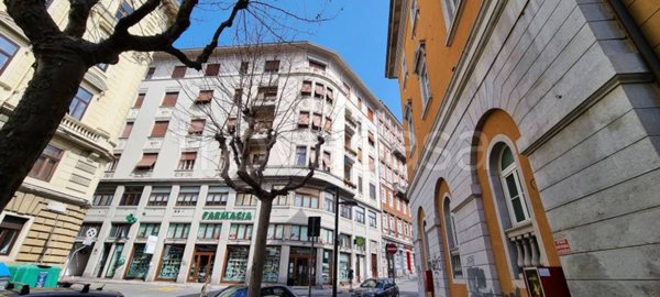 appartamento in affitto a Trieste in zona Città Nuova