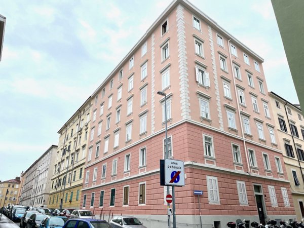 appartamento in affitto a Trieste in zona San Giacomo