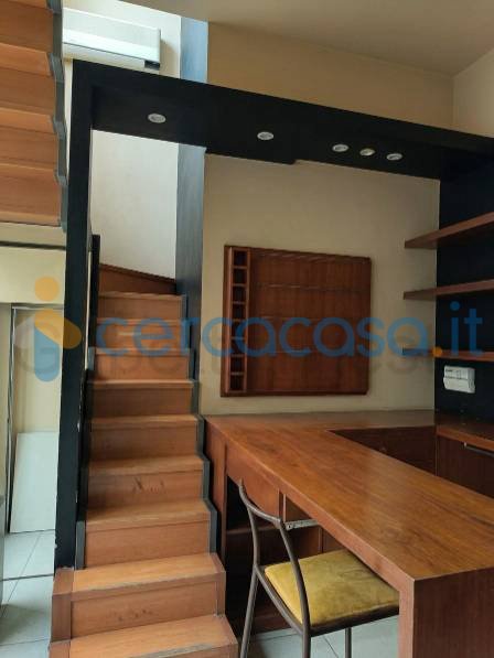 locale commerciale in affitto a Trieste in zona Borgo Teresiano