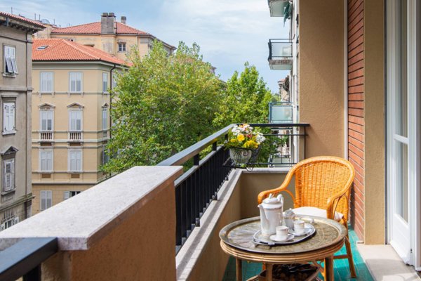 appartamento in affitto a Trieste in zona Città Nuova