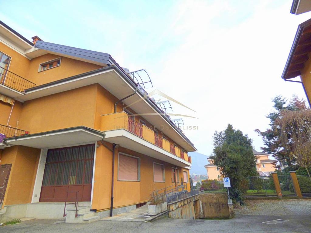 ufficio in affitto a Borgosesia
