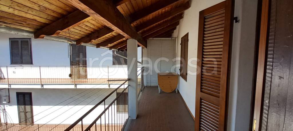 appartamento in affitto a Borgosesia