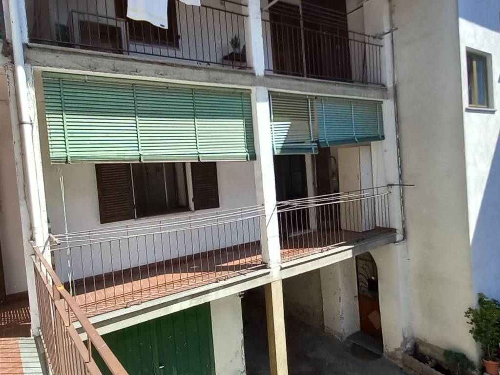 appartamento in affitto a Borgosesia