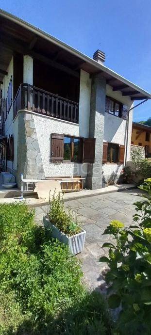 appartamento in affitto a Borgosesia