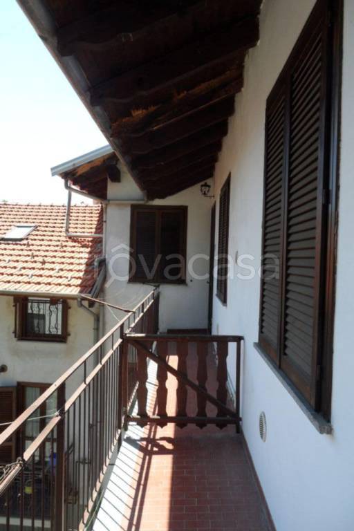 appartamento in affitto a Borgosesia