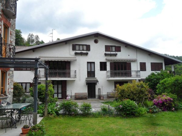 appartamento in affitto a Borgosesia