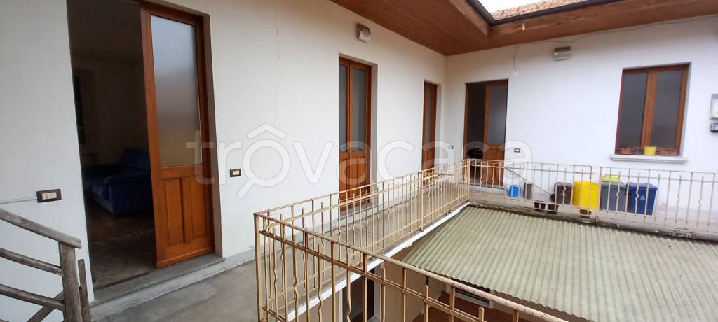 appartamento in affitto a Borgosesia