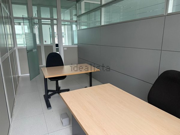 ufficio in affitto a Caresanablot