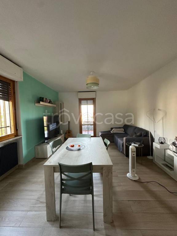 appartamento in affitto a Carisio