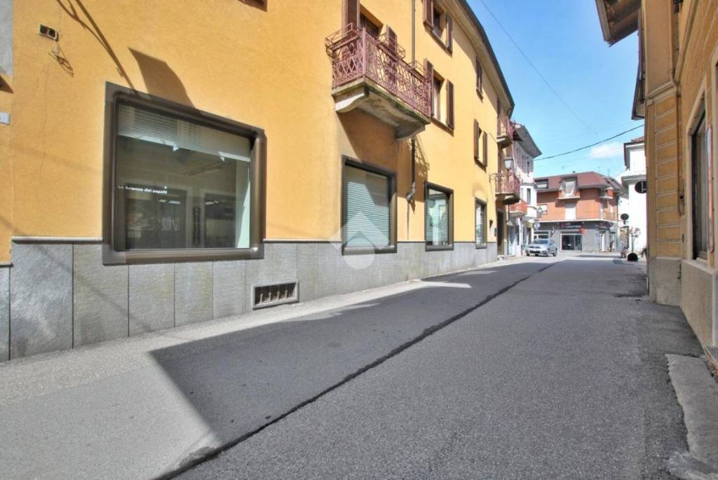 negozio in affitto a Cigliano