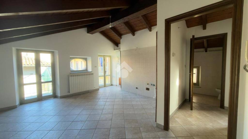 appartamento in affitto a Crescentino