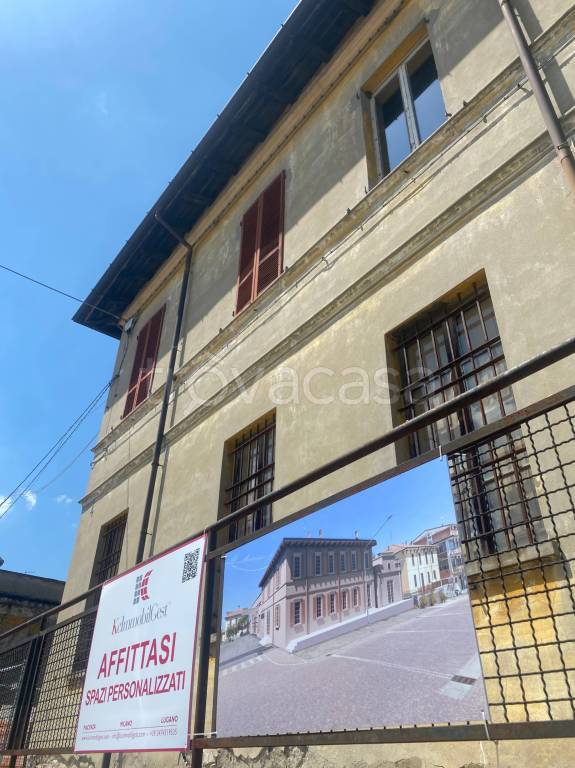 negozio in affitto ad Agazzano