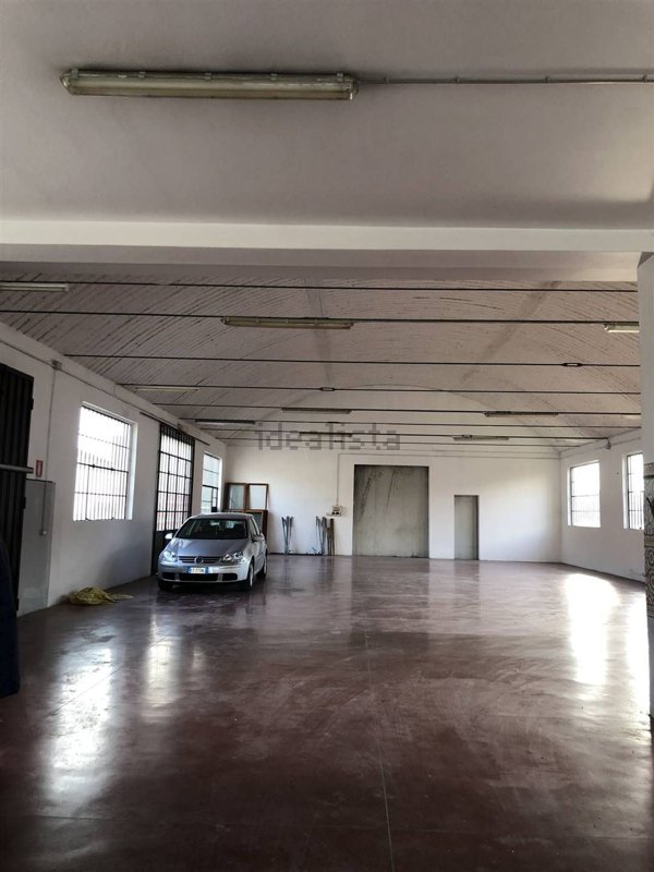 ufficio in affitto ad Alseno