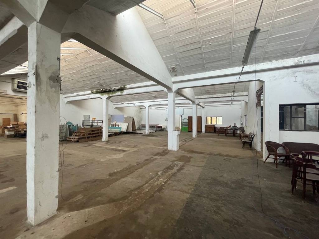 locale commerciale in affitto a Caorso