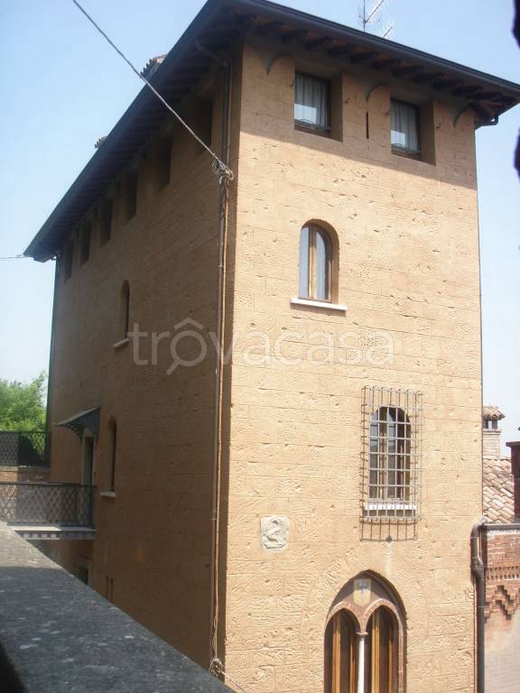 appartamento in affitto a Castell'Arquato