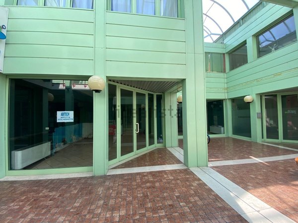 ufficio in affitto a Castel San Giovanni