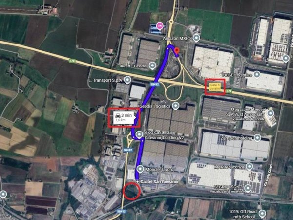 locale commerciale in affitto a Castel San Giovanni