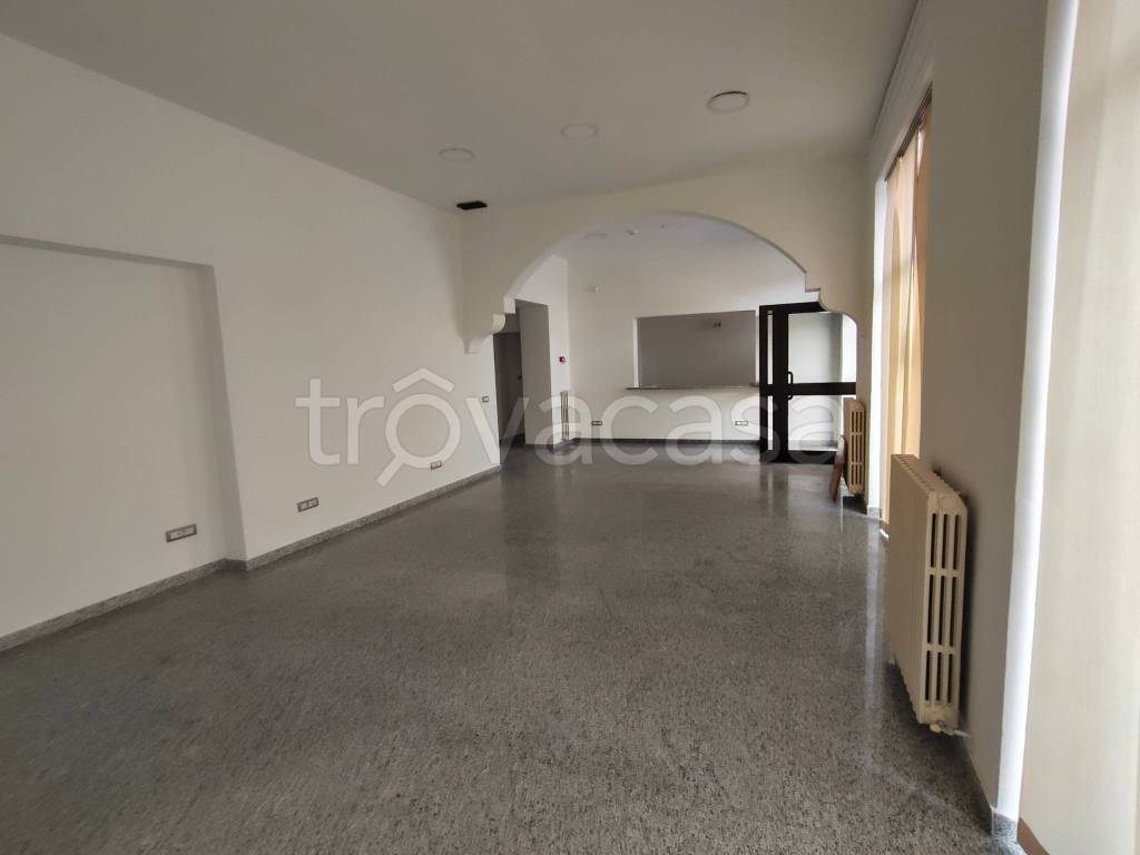 negozio in affitto a Castel San Giovanni