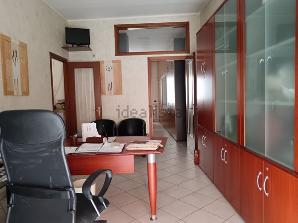 ufficio in affitto a Castel San Giovanni
