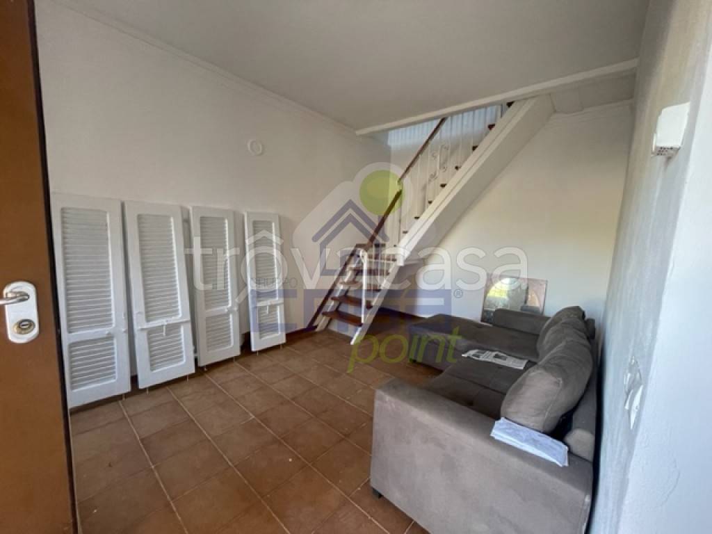 appartamento in affitto a Castelvetro Piacentino in zona Castelvetro