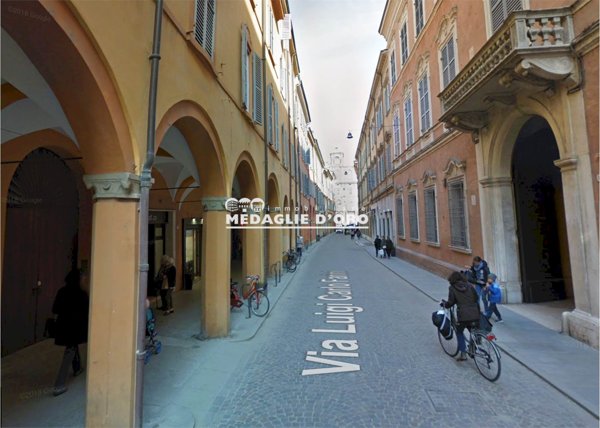 negozio in affitto a Farini