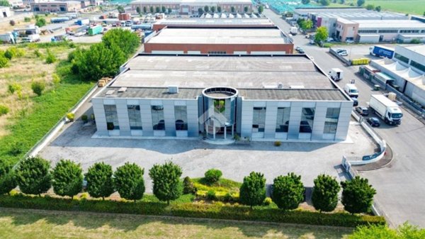 ufficio in affitto a Fiorenzuola d'Arda