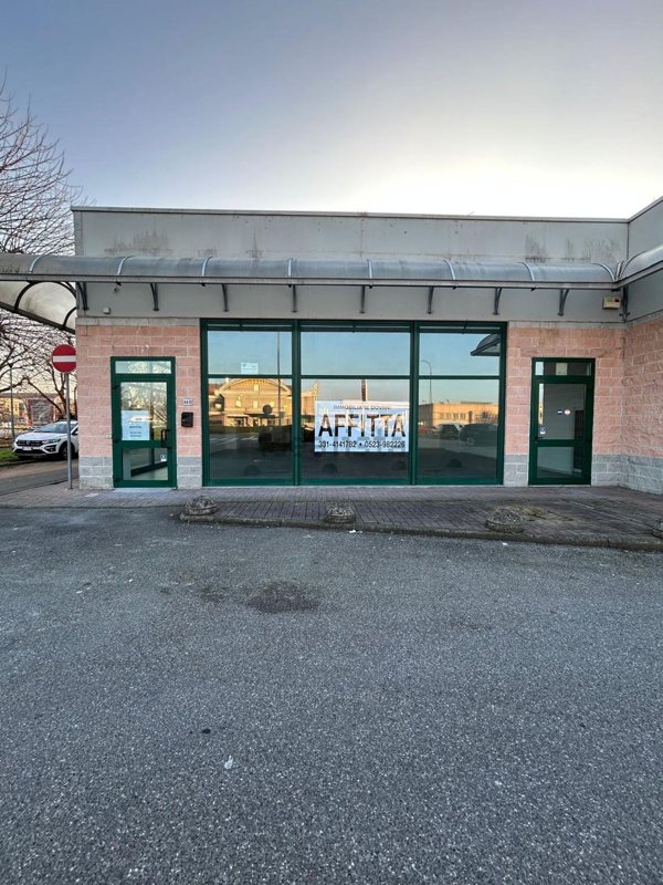 ufficio in affitto a Fiorenzuola d'Arda