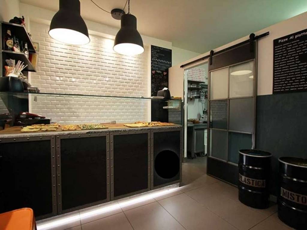 negozio in affitto a Fiorenzuola d'Arda