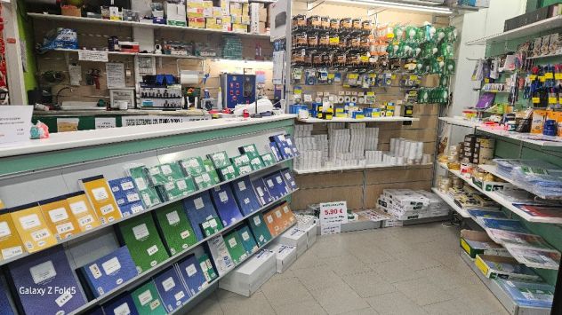 negozio in affitto a Fiorenzuola d'Arda