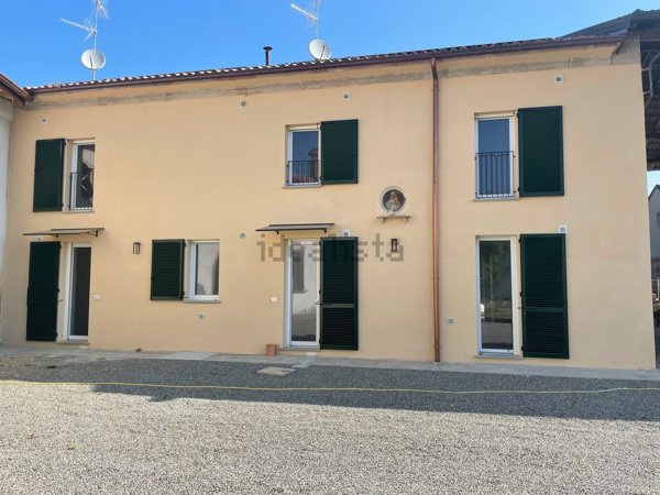 appartamento in affitto a Gossolengo in zona Settima