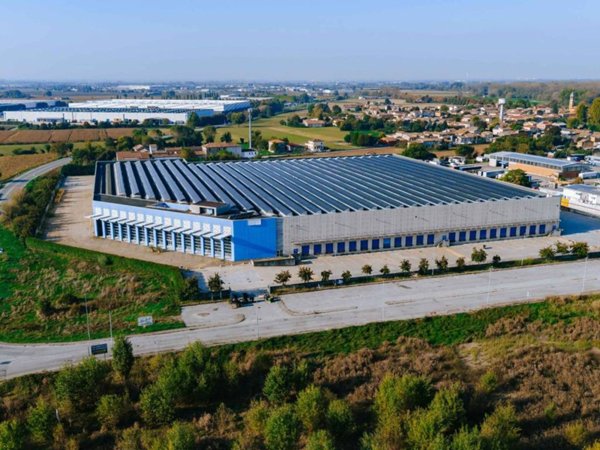 locale commerciale in affitto a Monticelli d'Ongina