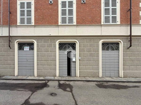 negozio in affitto a Monticelli d'Ongina