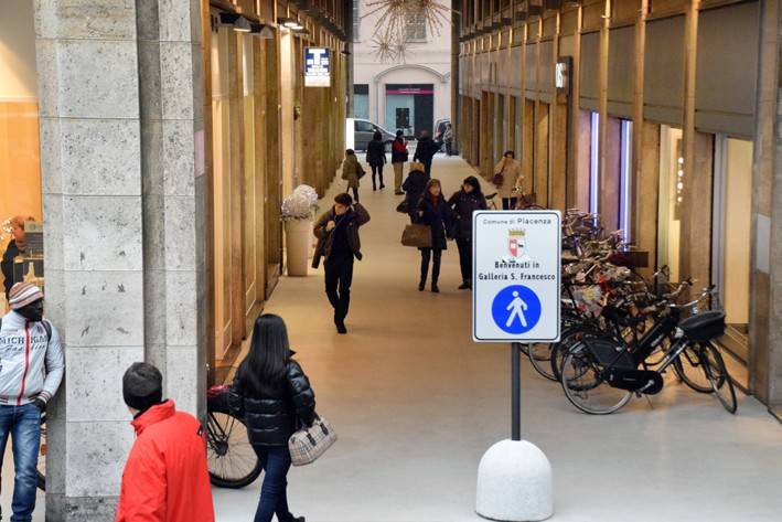 negozio in affitto a Piacenza in zona Centro Storico