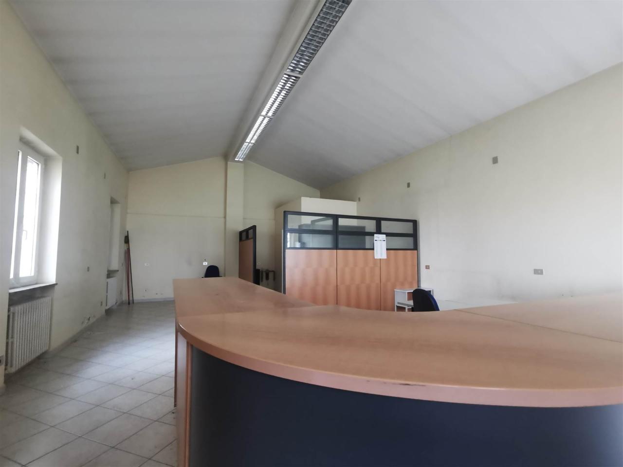 ufficio in affitto a Piacenza in zona Pittolo