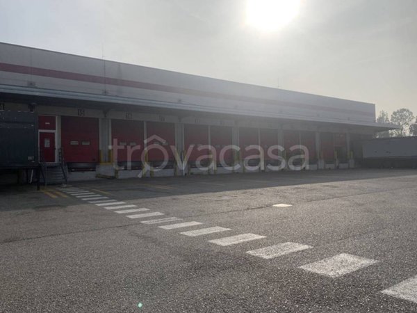 capannone in affitto a Piacenza in zona Le Mose