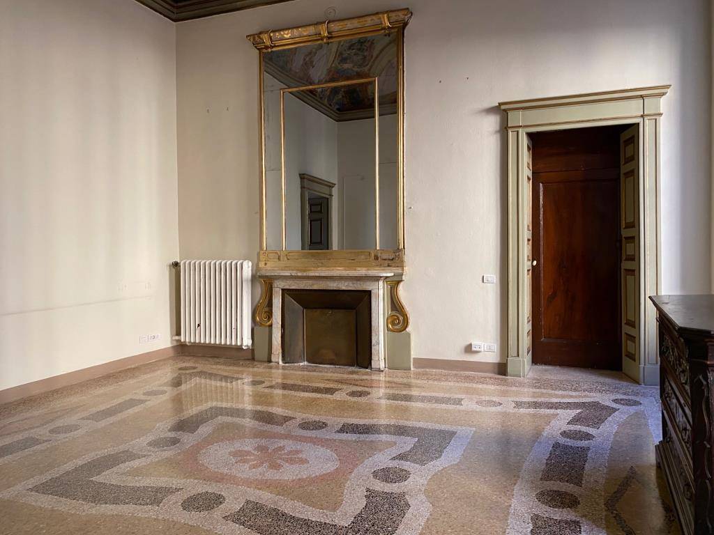 ufficio in affitto a Piacenza in zona Centro Storico