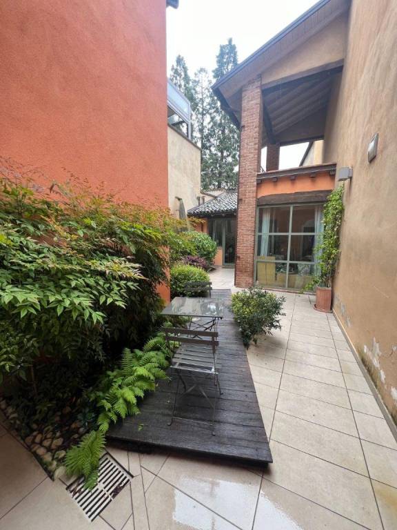 negozio in affitto a Piacenza in zona Centro Storico