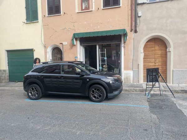 negozio in affitto a Piacenza