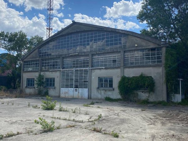 capannone in affitto a Piacenza in zona Veggioletta
