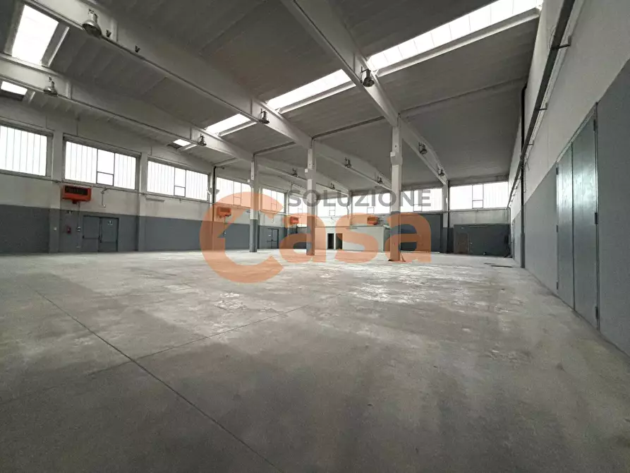 ufficio in affitto a Piacenza in zona Caorsana