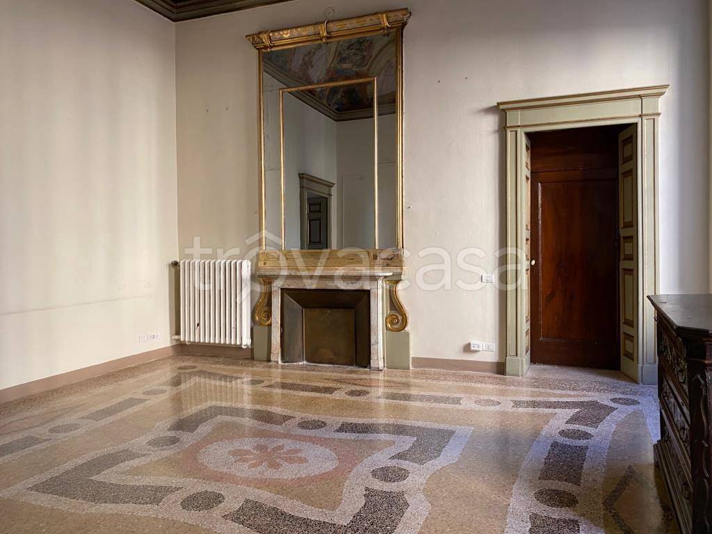 ufficio in affitto a Piacenza in zona Centro Storico