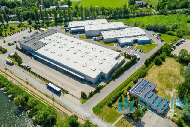 locale commerciale in affitto a Piacenza