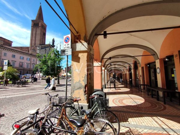 appartamento in affitto a Piacenza in zona Centro Storico