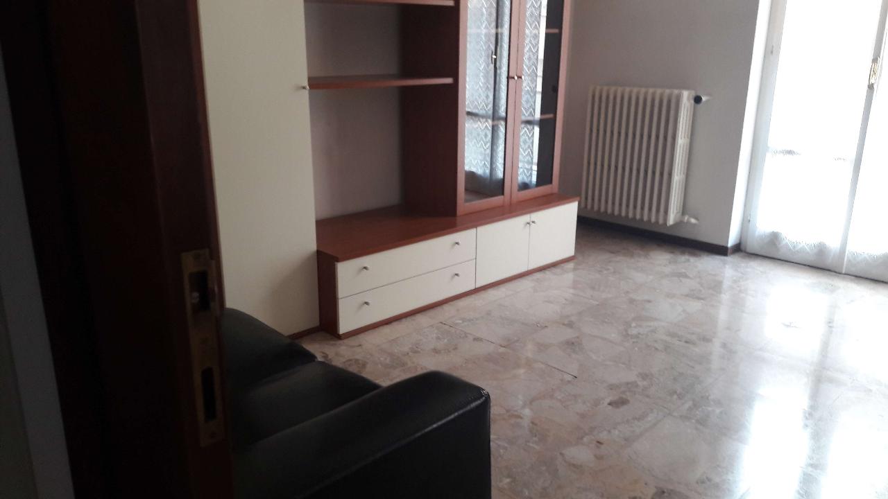 appartamento in affitto a Piacenza in zona Centro Storico