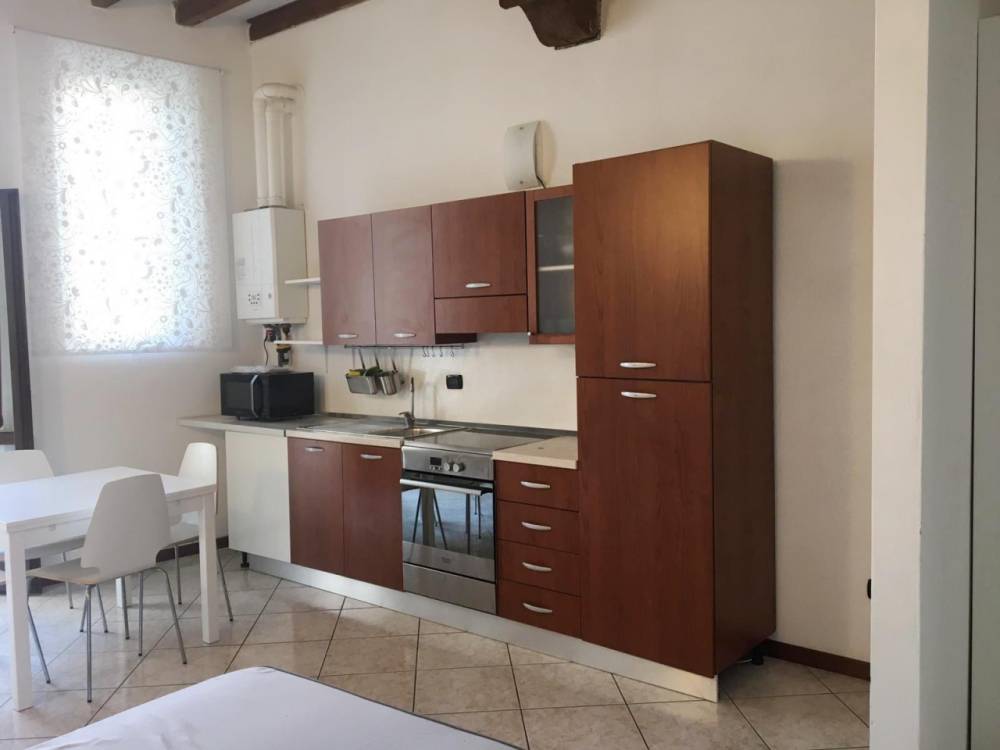 appartamento in affitto a Piacenza in zona Centro Storico